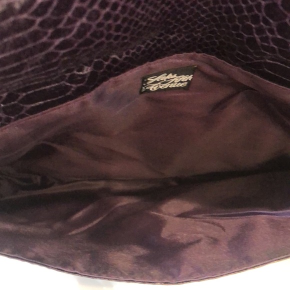 Snakeskin clutch from Saks 5th Avenue - Picture 3 of 5